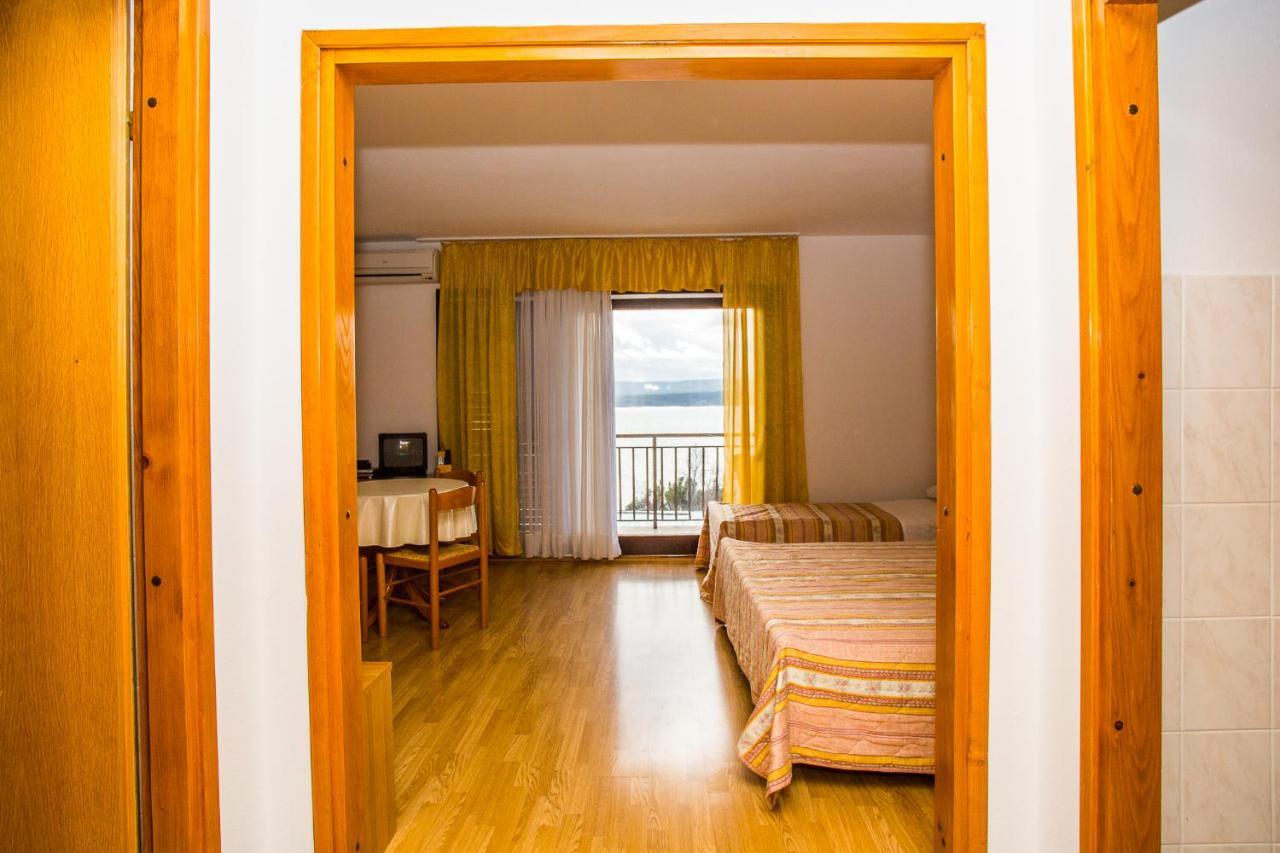 Apartmani Pava Omiš Exterior foto